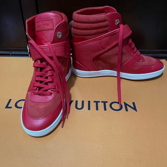 Authentic Louis Vuitton high top sneakers in size 9 used four times - Picture 3 of 13